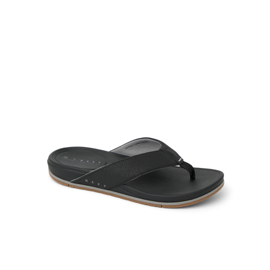 CJ4042_CUSHION_BONZER_BLACK_GUM_MAIN_SHADOW-900x900-c4cc11b.webp