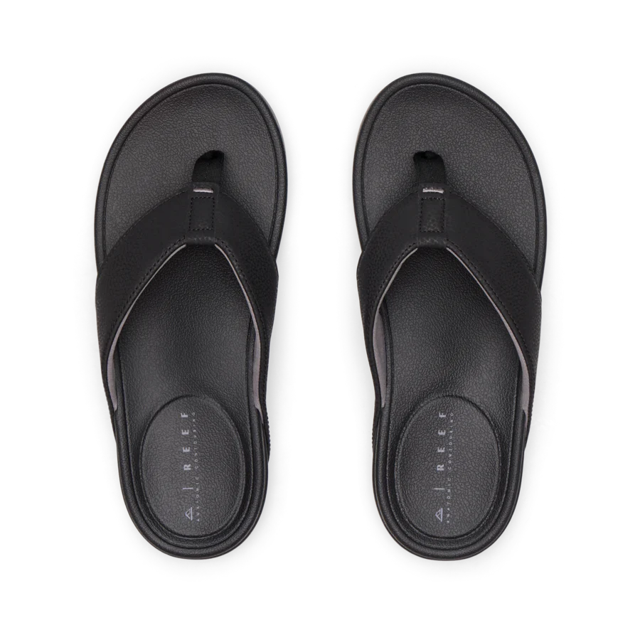 CJ4042_CUSHION_BONZER_BLACK_GUM_T_SHADOW-900x900-c4cc11b.webp