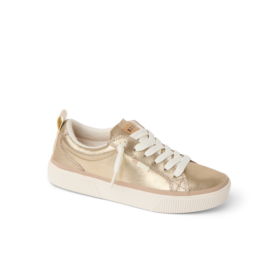 CJ5192_LAY_DAY_DAWN_CHAMPAGNE_SUEDE_MAIN_SHADOW-900x900-c4cc11b.png