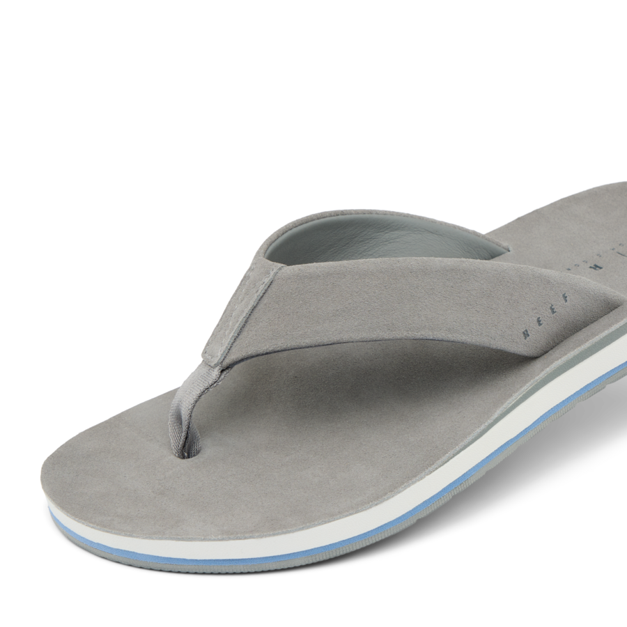 CJ6244_OJAI_CLASSIC_GREY_SUEDE_DTL1_shadow-900x900-c4cc11b.png
