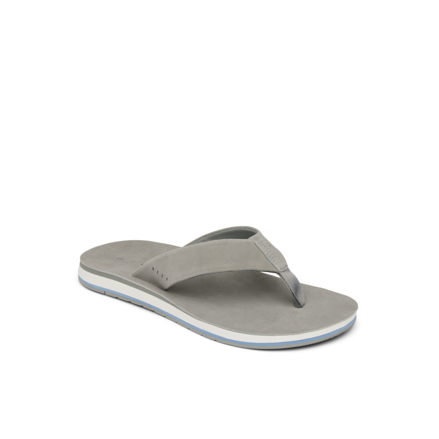 CJ6244_OJAI_CLASSIC_GREY_SUEDE_MAIN_shadow-900x900-c4cc11b.png