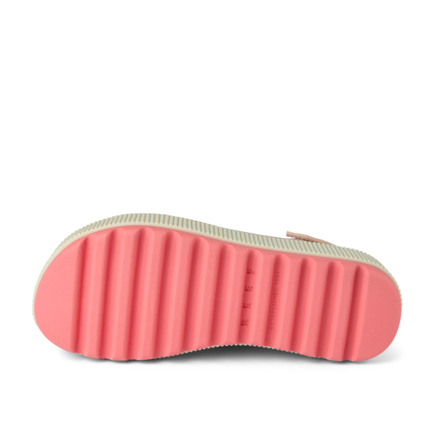 CJ6268_WATER_VISTA_HIGHER_SUNSET_CORAL_O_shadow-900x900-c4cc11b.png