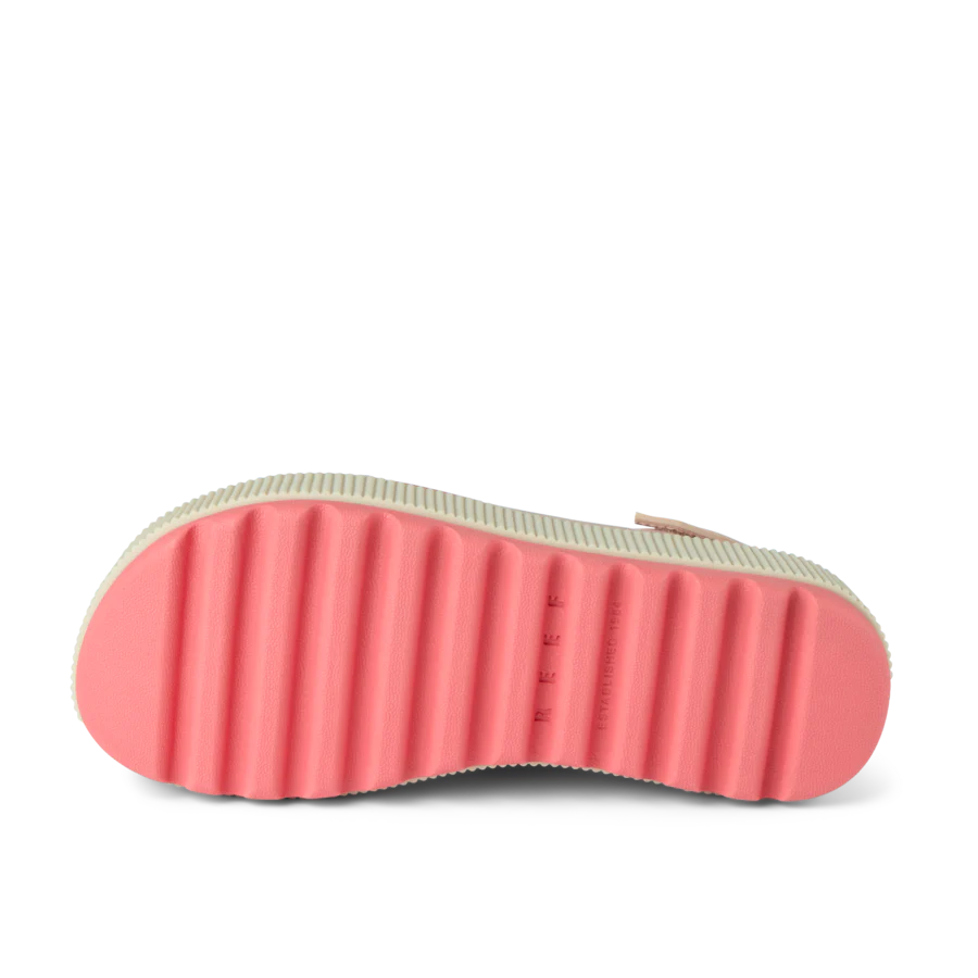 CJ6268_WATER_VISTA_HIGHER_SUNSET_CORAL_O_shadow-900x900-c4cc11b.webp