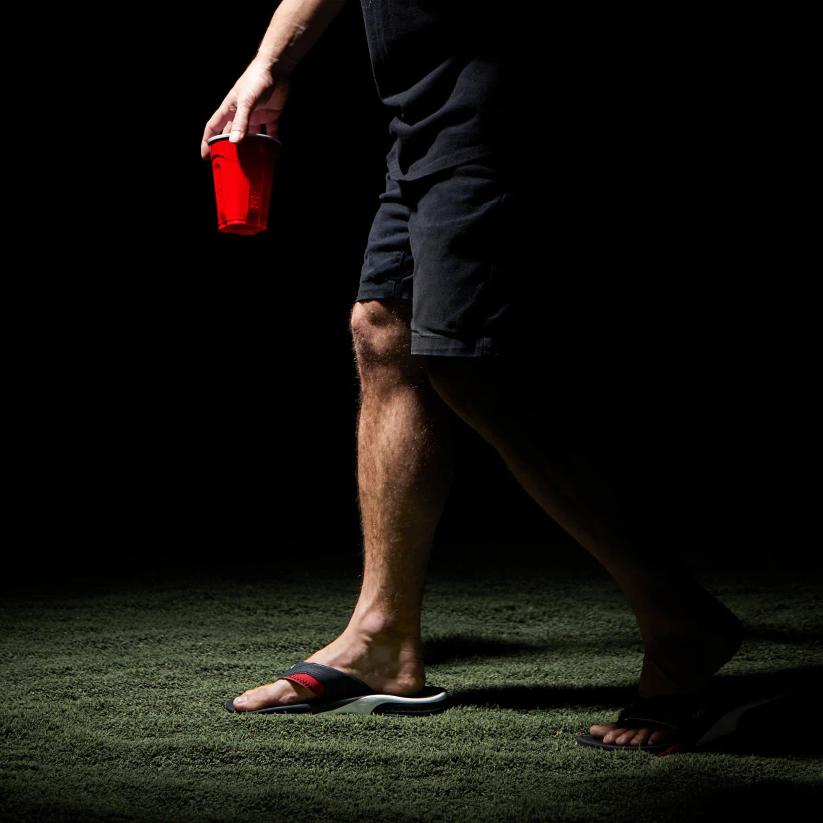 CJ6403-Fanning-Pregame-Black-Red-3_f727814e-5edc-40ea-8986-4529087a0b37.jpg