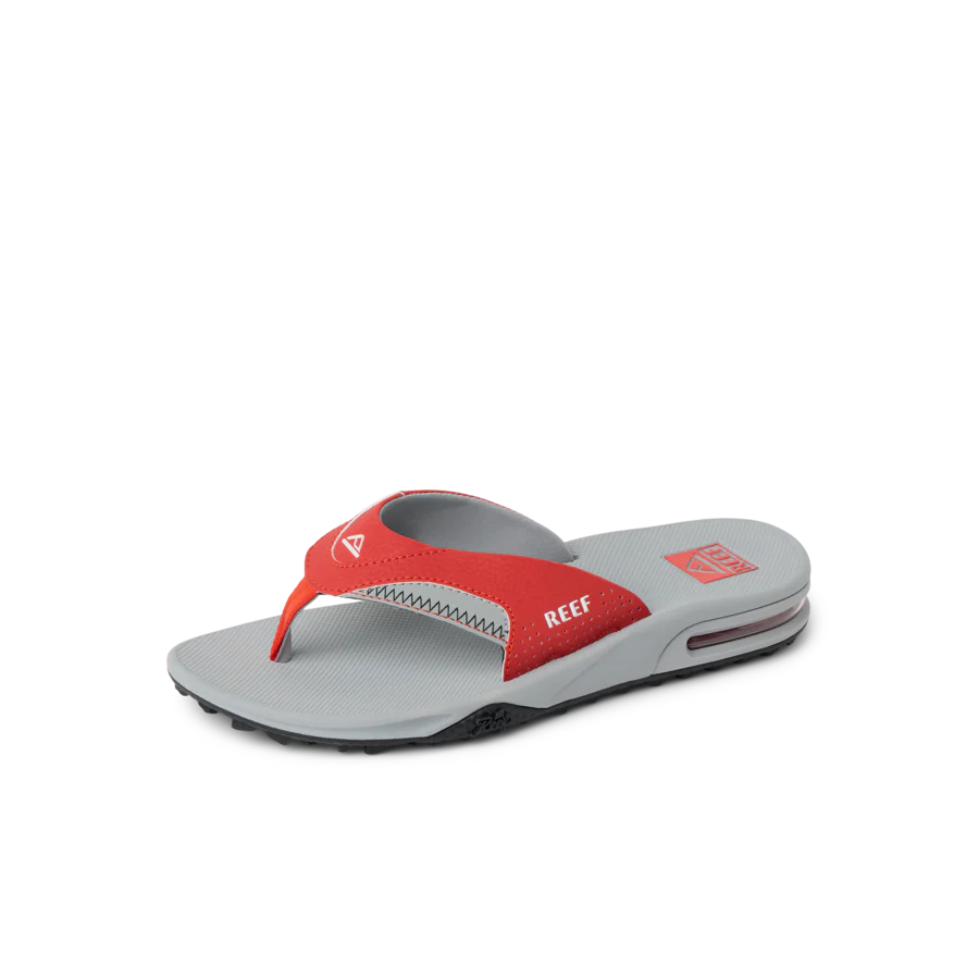 CJ6406_FANNING_PREGAME_RED_GREY_LS_SHADOW-900x900-c4cc11b.webp