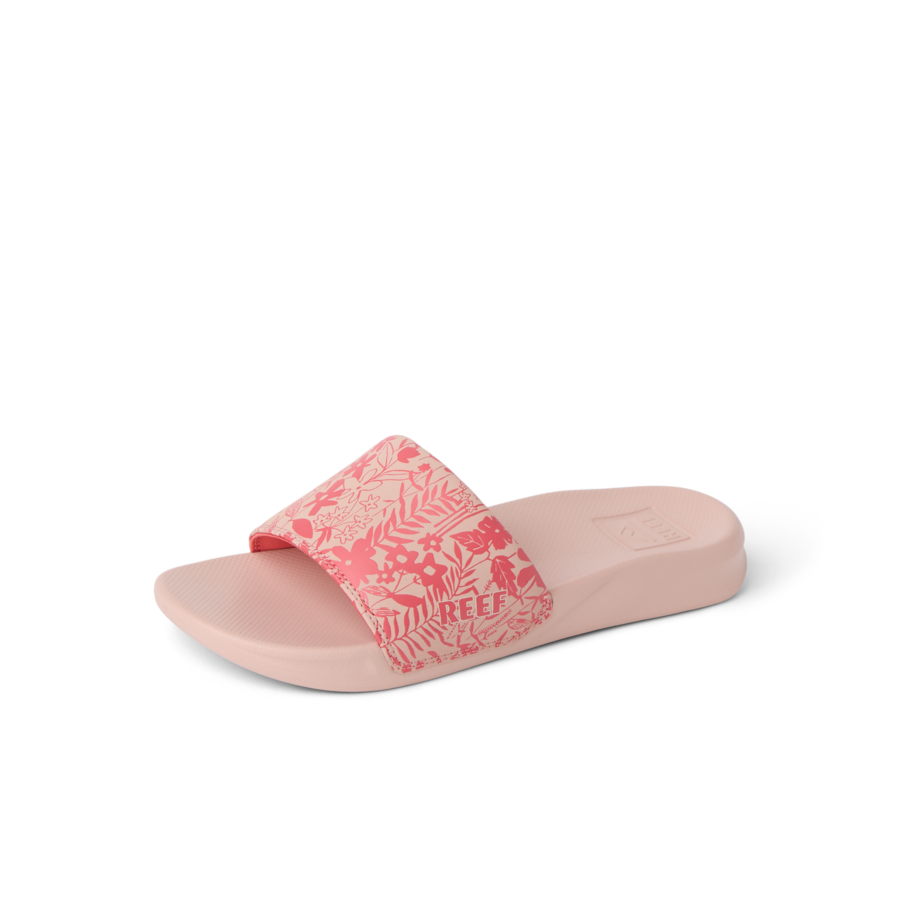CJ6530_KIDSONESLIDE_FLOWERFIELD_LS_SHADOW-900x900-c4cc11b.png