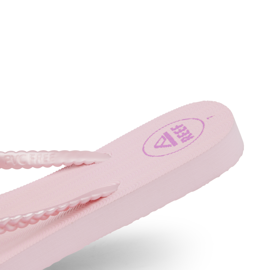 CJ6536_SEASIDE_TWIST_CAMEO_PINK_DTL2_shadow-900x900-c4cc11b.png