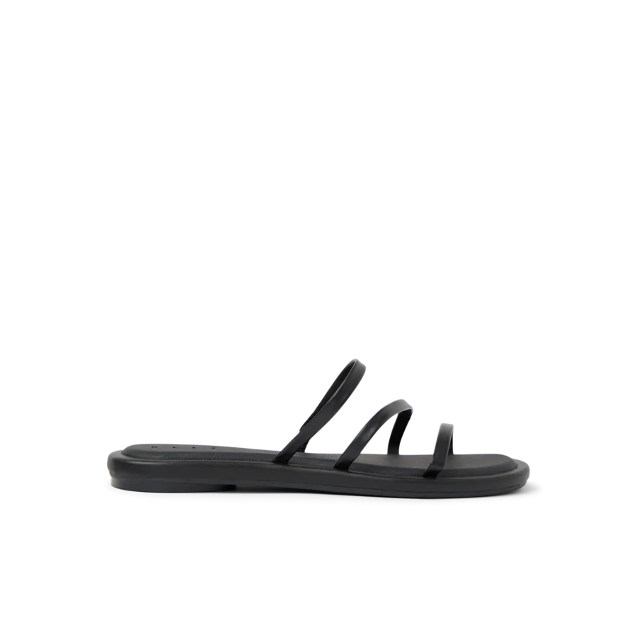 CJ6539_WILLOW_AVA_BLACK_RS_SHADOW-900x900-c4cc11b_99f5596c-a5c0-40e6-bffa-ede9fb2adac0.webp
