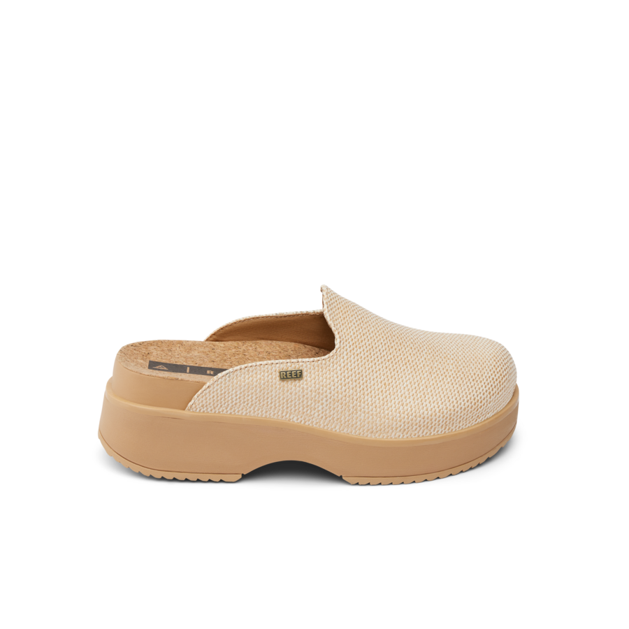 CJ6771_VISTA_SKYE_NATURAL_RAFFIA_RS_shadow-900x900-c4cc11b.png