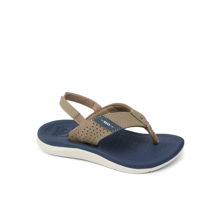 CJ6783_LITTLE_SANTA_ANA_NAVY_KHAKI_MAIN_shadow-900x900-c4cc11b.png