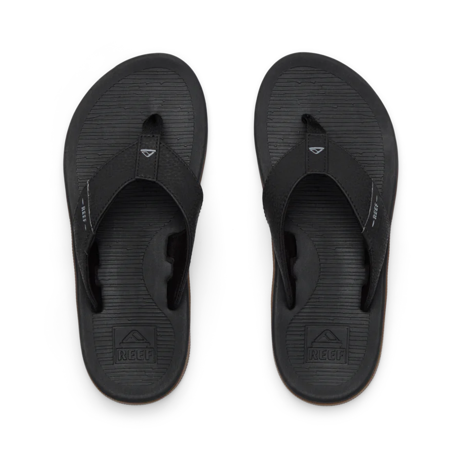 CJ6786_KIDS_SANTA_ANA_BLACK_T-900x900-c4cc11b.webp