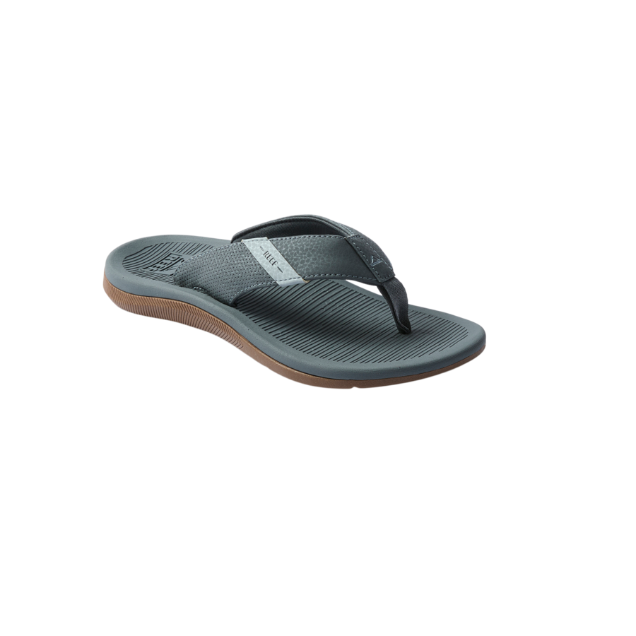 CJ6787_KIDSSANTAANA_GREY_MAIN__SHADOW-900x900-c4cc11b.png