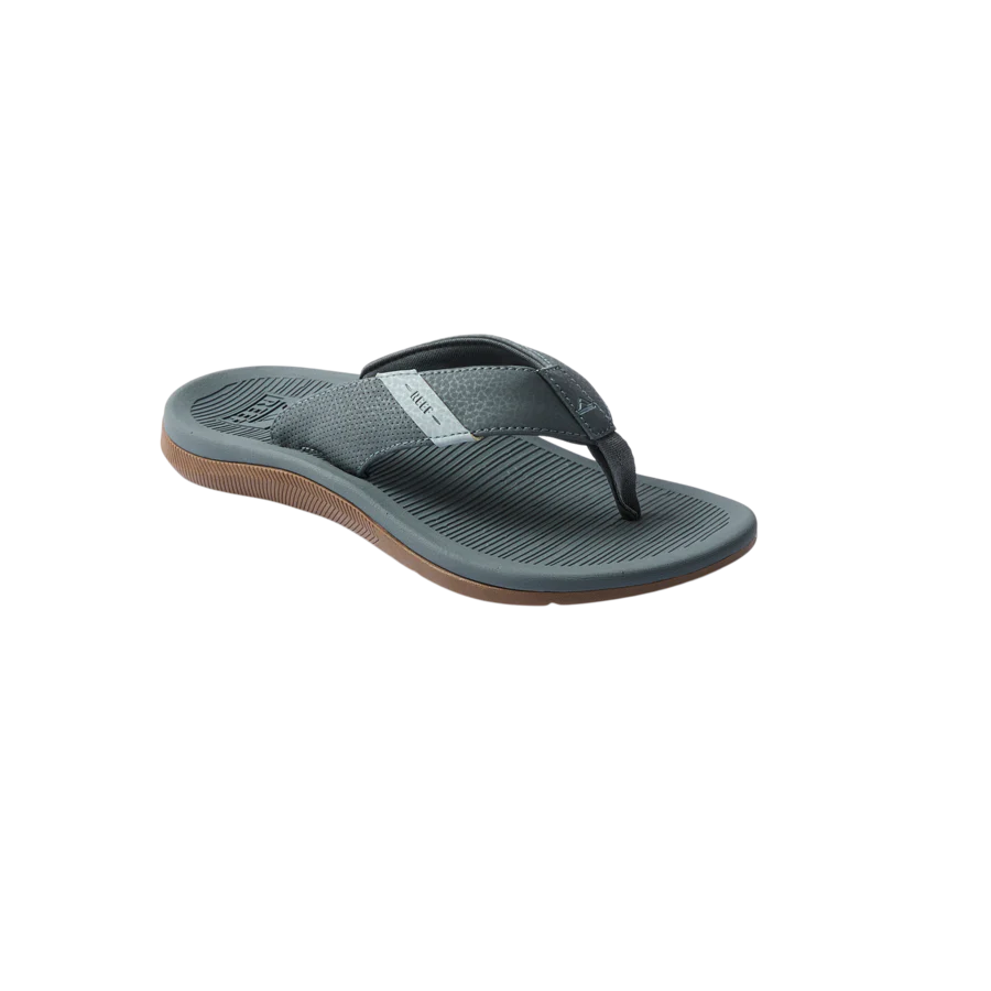CJ6787_KIDSSANTAANA_GREY_MAIN__SHADOW-900x900-c4cc11b.webp