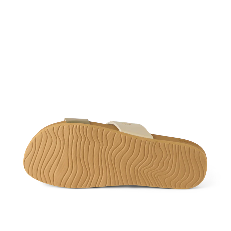 CJ7124_CUSHION_VISTA_VTINAGE_GOLD_O_shadow-900x900-c4cc11b.webp