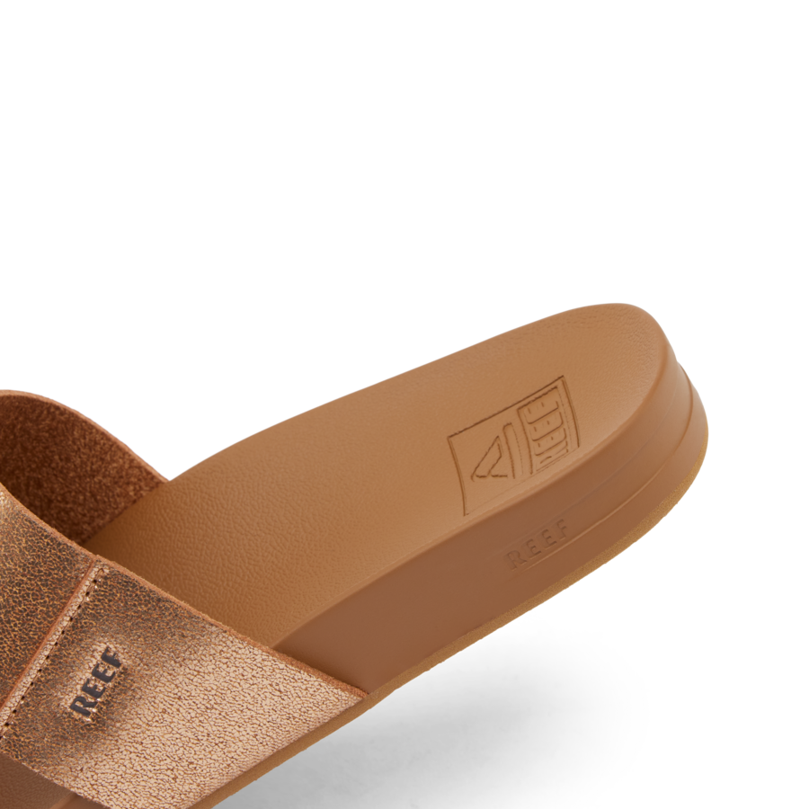 CJ7125_CUSHION_VISTA_COPPER_TAN_DTL2_shadow-900x900-c4cc11b.png