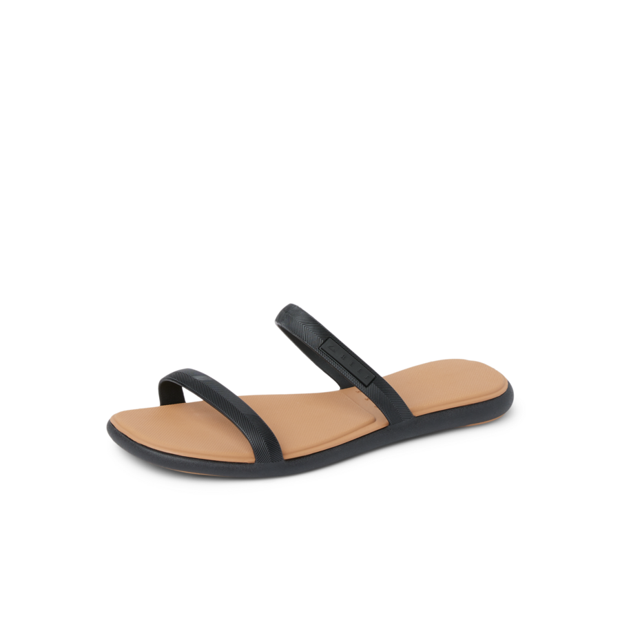 CJ7163_WILLOWMARINA_BLACKTAN_LS_SHADOW-900x900-c4cc11b.png