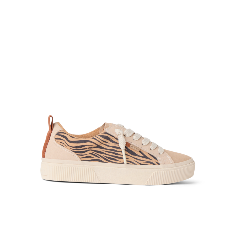 CJ7215_LAY_DAY_DAWN_TIGER_SUEDE_RS_SHADOW-900x900-c4cc11b_1-1.png