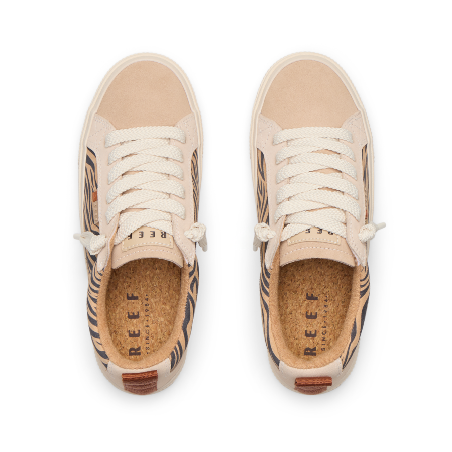 CJ7215_LAY_DAY_DAWN_TIGER_SUEDE_T_SHADOW-900x900-c4cc11b.png