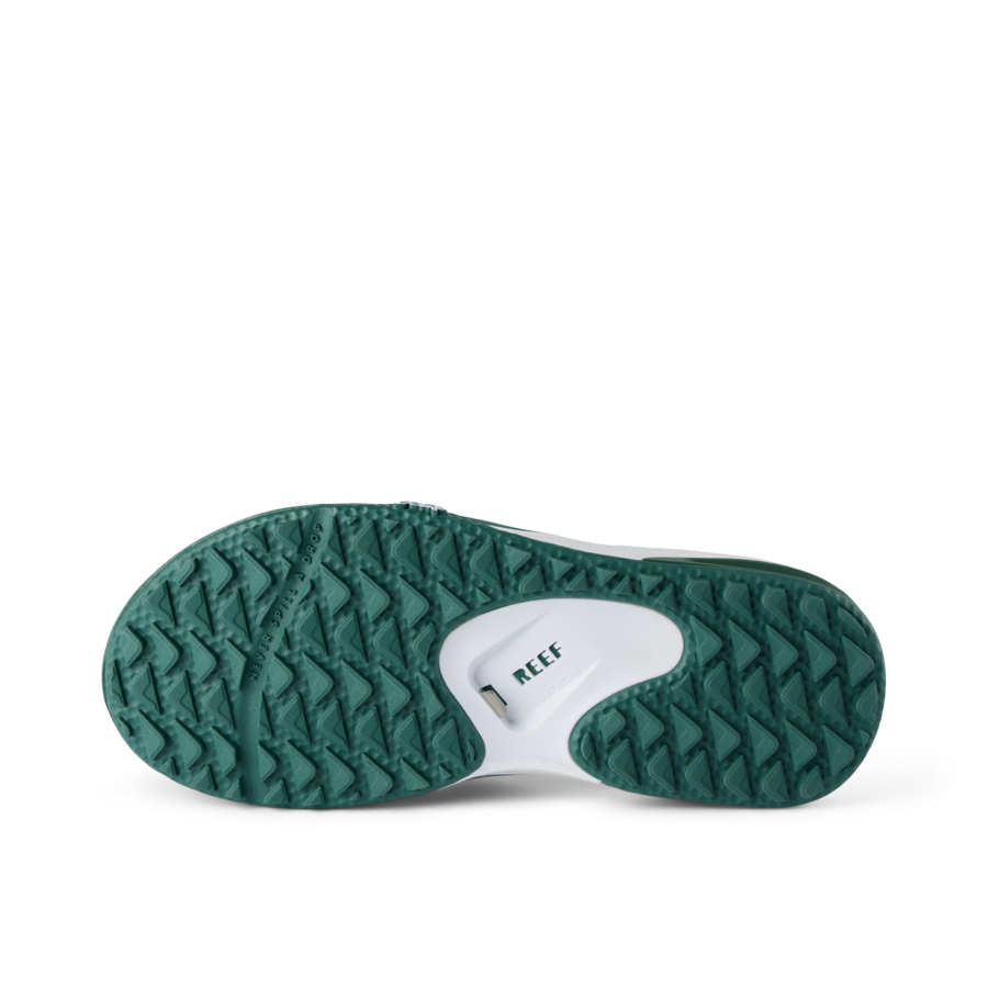 CJ7224_FANNING_PREGAME_GREEN_WHITE_O-900x900-c4cc11b.png