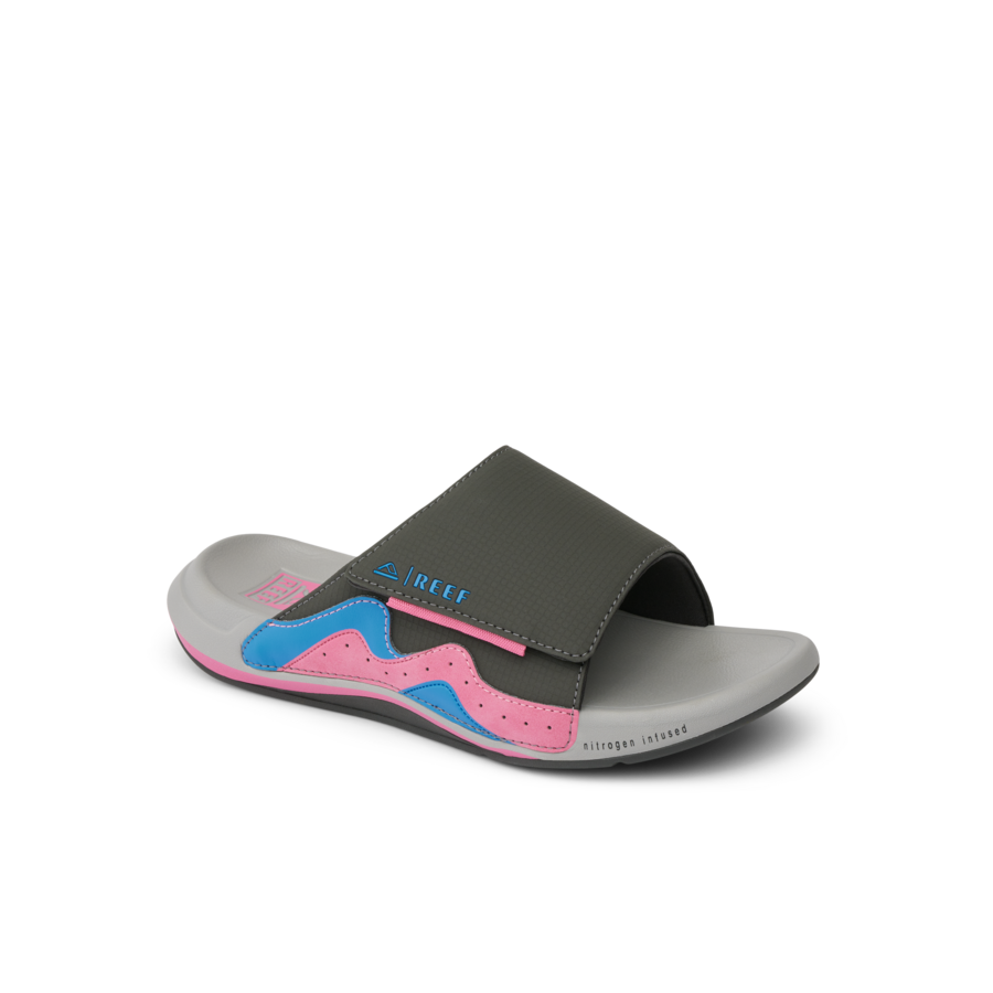 CJ7235_SWELLCRUISERSLIDE_BLACKPINK_MAIN-900x900-c4cc11b.png