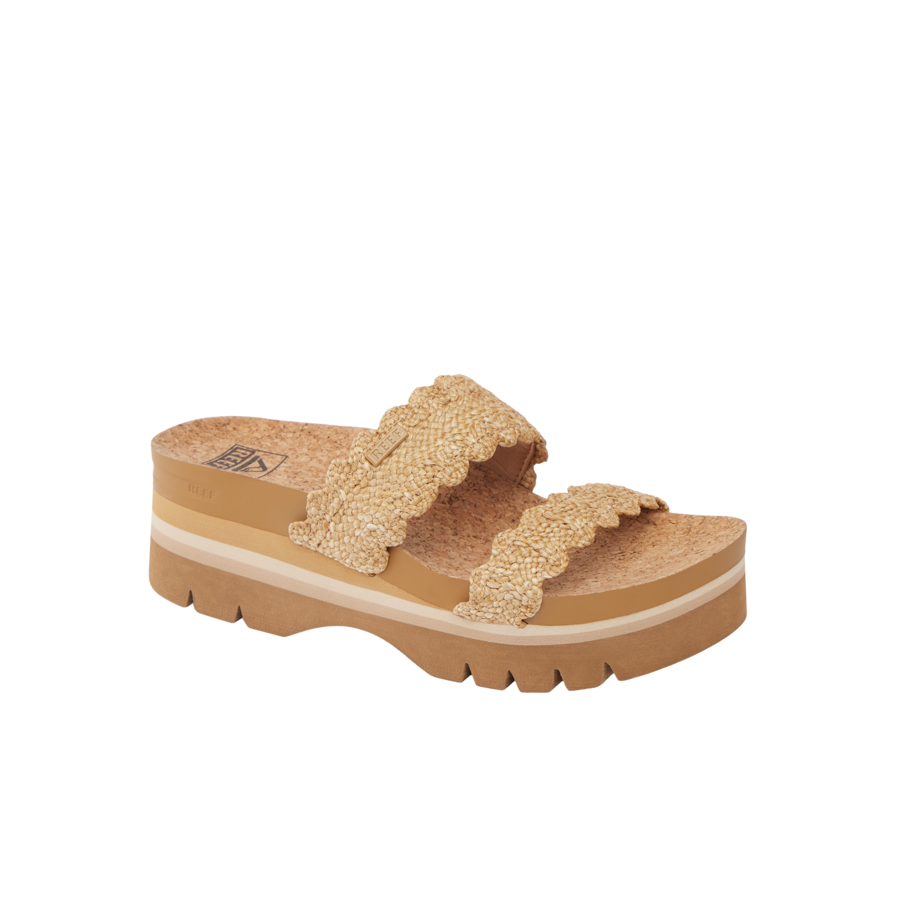 CJ7282_CUSHION_VISTA_HIGHER_SCALOP_TAN_MAIN-900x900-c4cc11b_1.png