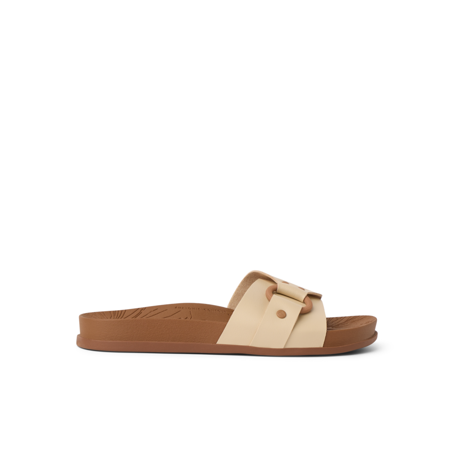 CJ7331_VISTA_SOHO_CRUZ_SHIFTING_SAND_TAN_RS_SHADOW-900x900-c4cc11b.png
