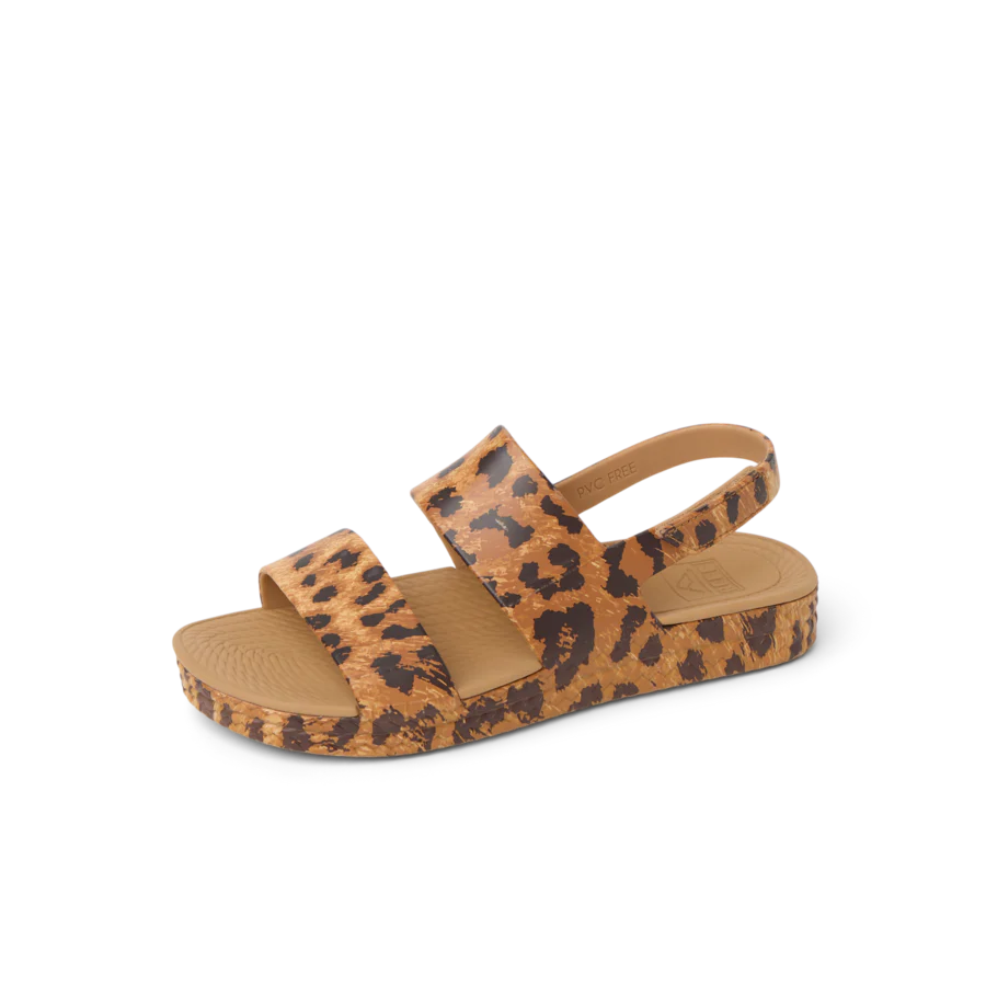 CJ7357_WATER_VISTA_LEOPARD_LS_SHADOW-900x900-c4cc11b.webp