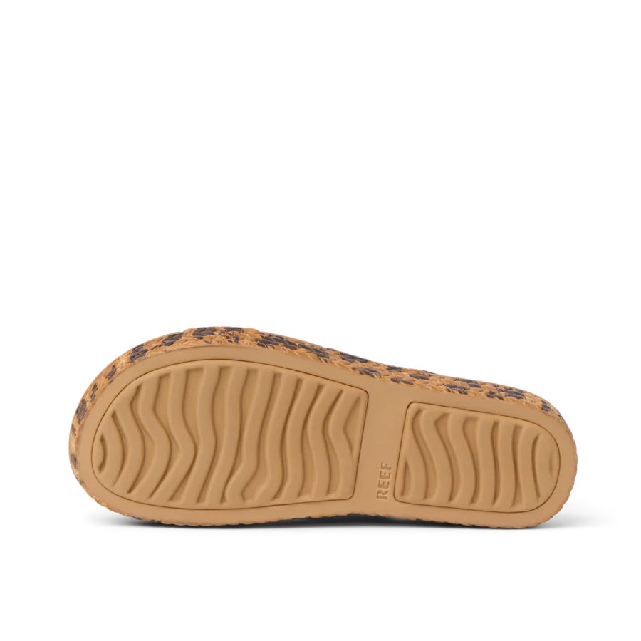 CJ7357_WATER_VISTA_LEOPARD_O_SHADOW-900x900-c4cc11b.webp