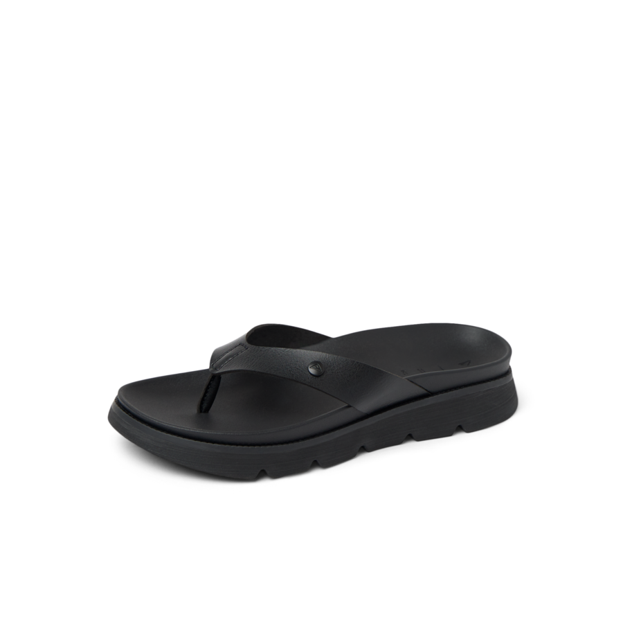 CJ7365_VISTA_LUXE_VIVIANAHH_BLACK_BLACK_LS_SHADOW-900x900-c4cc11b.png