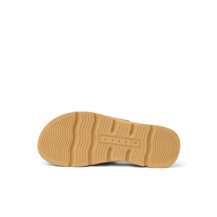 CJ7371_VISTA_LUXE_THEA_LEATHER_BROWN_O_SHADOW-900x900-c4cc11b.png