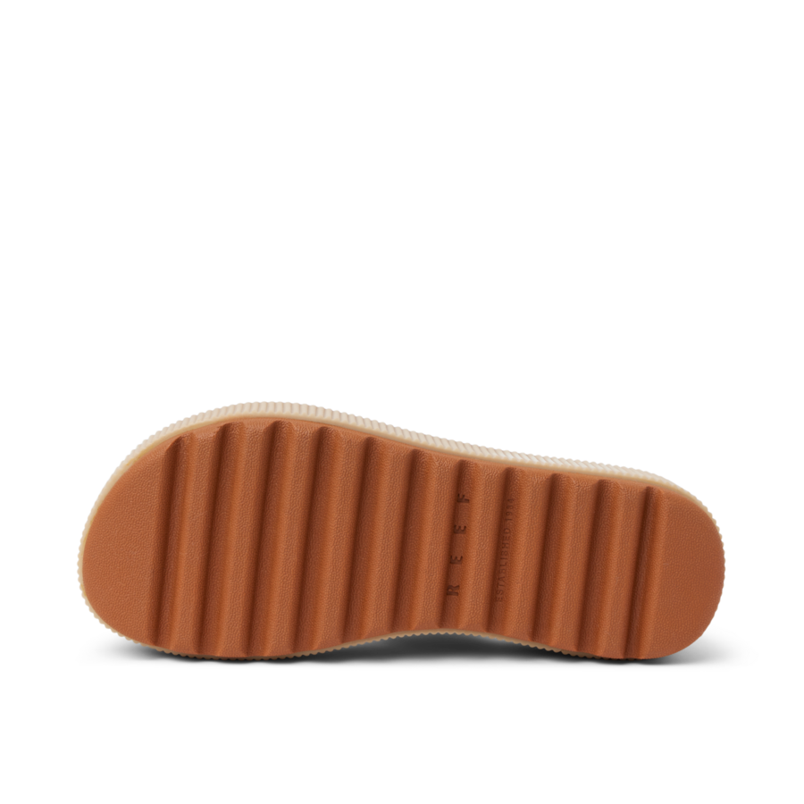 CJ7431_WATERVISTAHIGHER_BROWNDUO_O_SHADOW-900x900-c4cc11b.png
