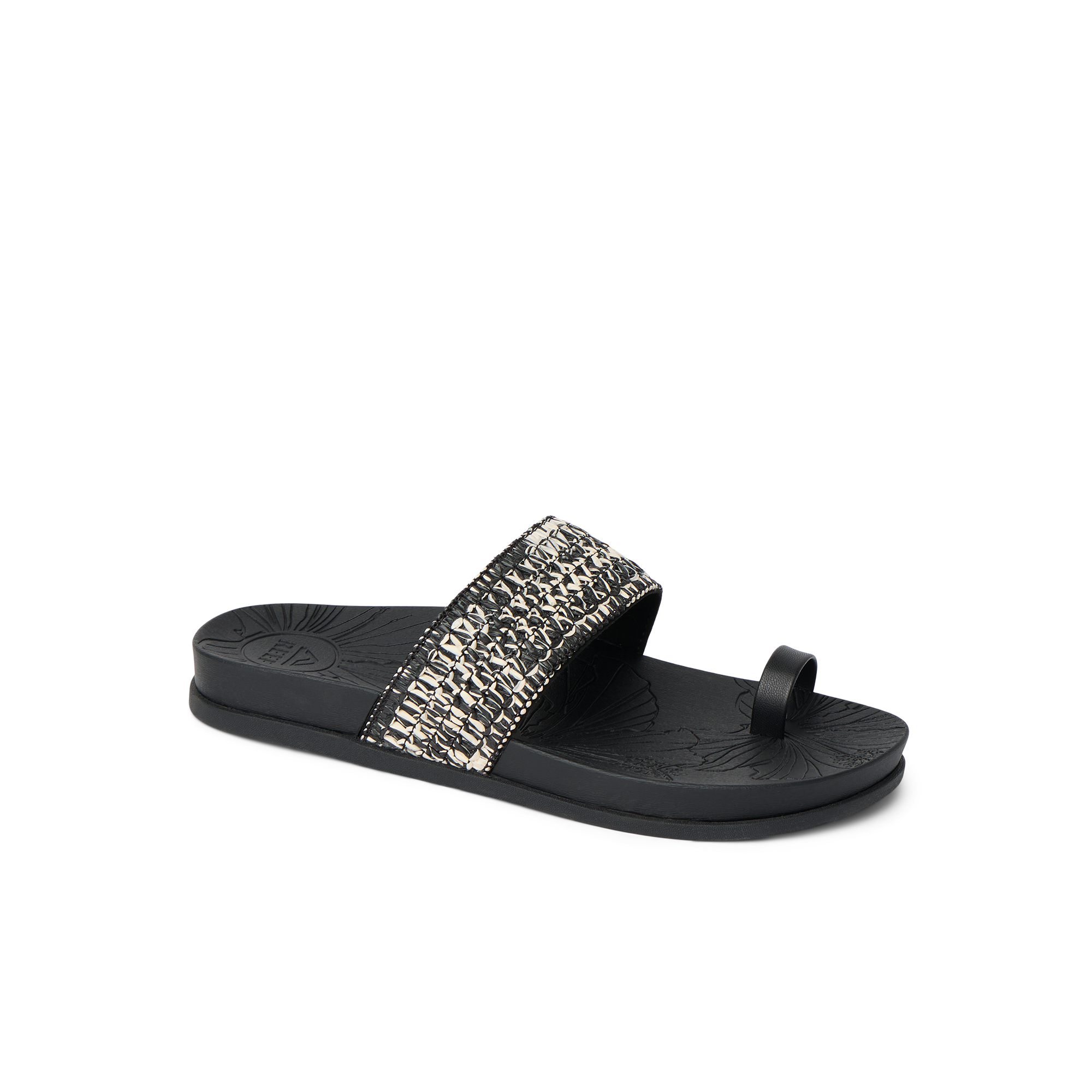 CJ7500_FLORA_CRUZ_BLACK_FORAL_MAIN_SHADOW-1.png