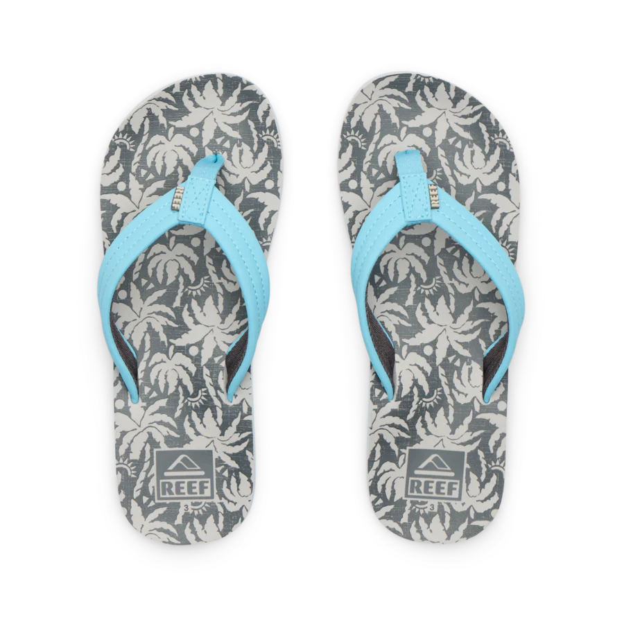 CJ7671_KIDS_AHI_LIGHT_BLUE_PALM_T_SHADOW-900x900-c4cc11b.webp