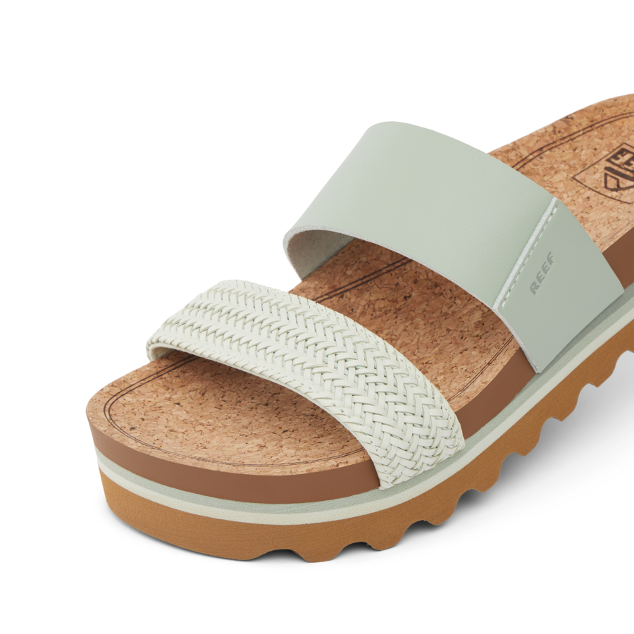 CJ7873_CUSHIONVISTAHI_SAGEDUOBRAID_DTL1-900x900-c4cc11b.png