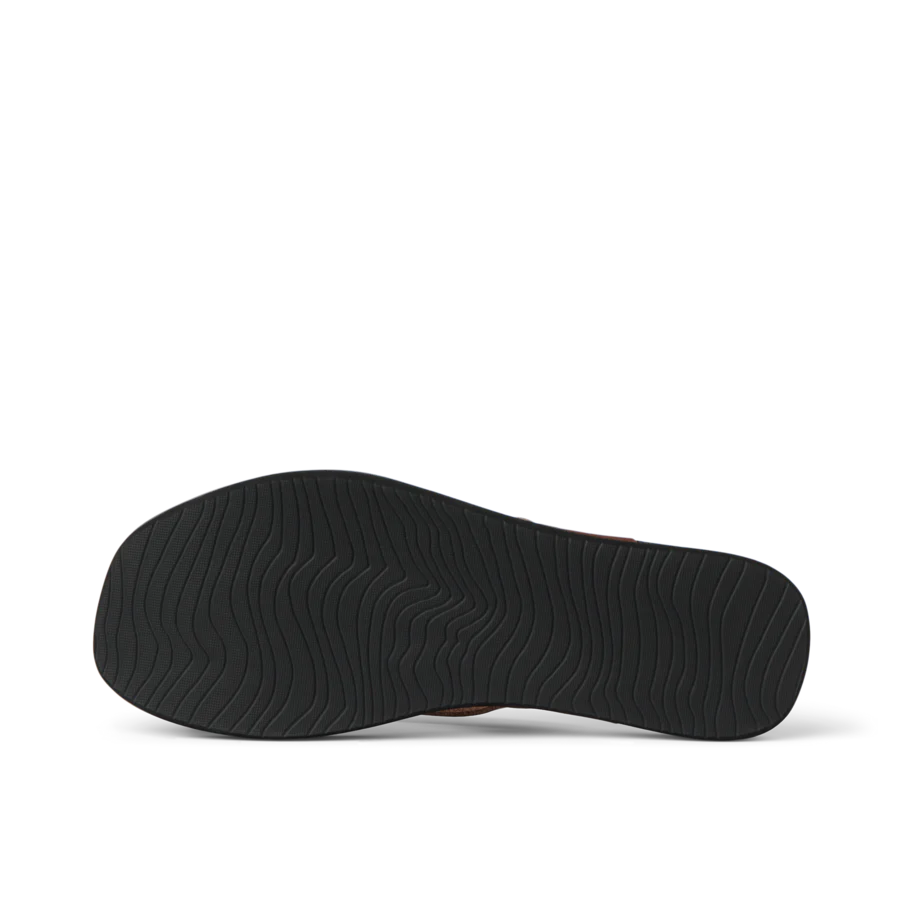 CJ8328_CUSHION_LUNE_CHOCOLATE_BLACK_O_SHADOW-900x900-c4cc11b.webp