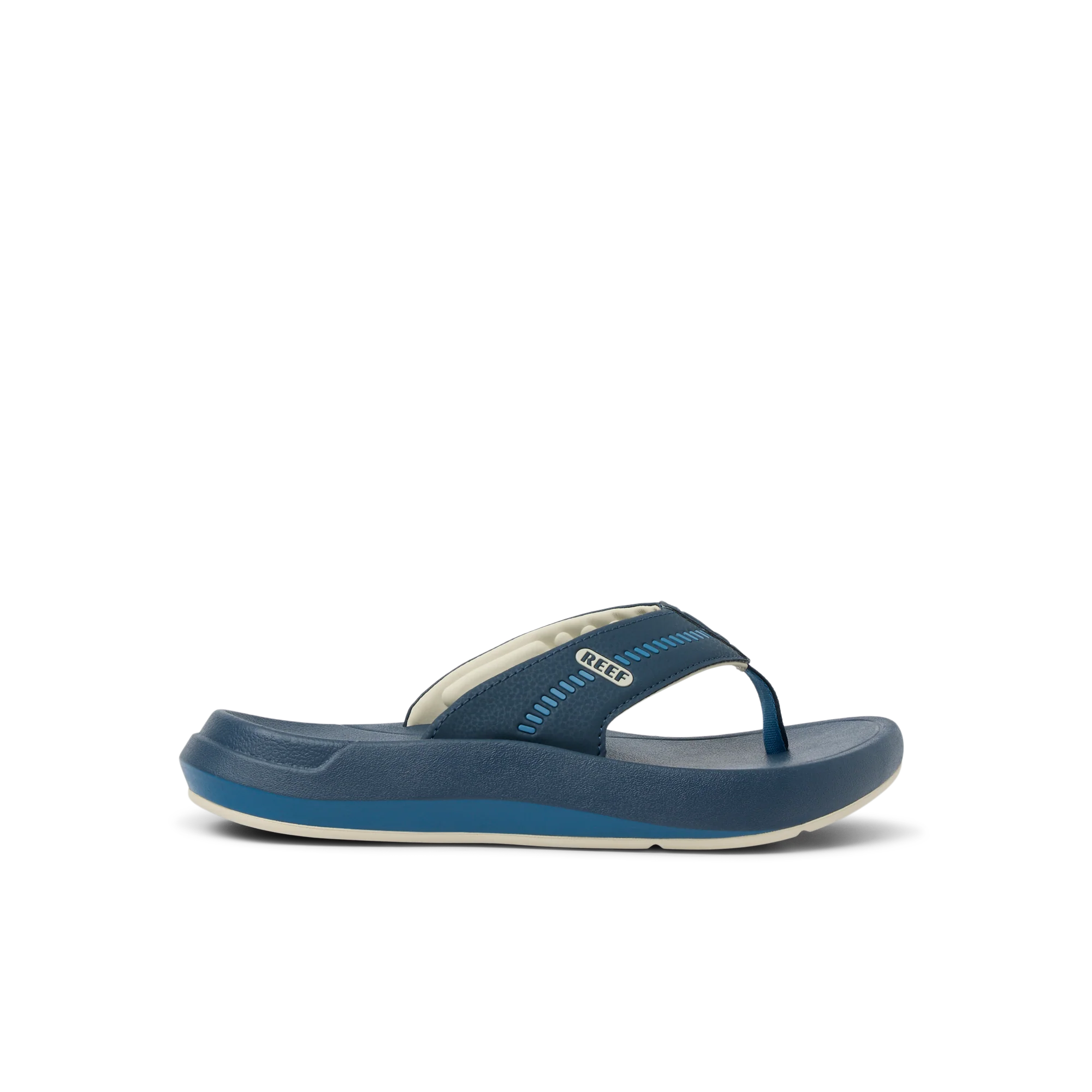 CJ9033_SWELLSOLE_CRUISERMIDNIGHT_NAVY_RS_SHADOW.webp