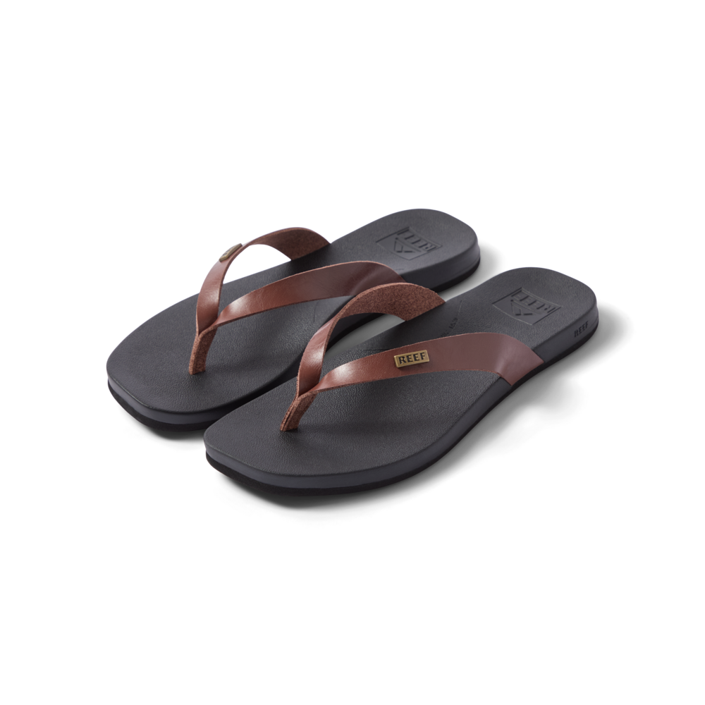 CUSHIONLUNECHOCOLATEBLACKCJ8328_3500-1000x1000-a006145.png