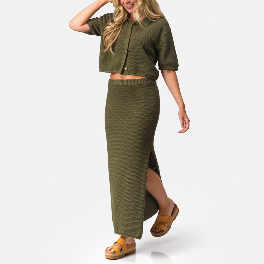 North_Sweater_Top_Olivine_3FWKJ1036LTOLV__2994-Edit-Edit.jpg