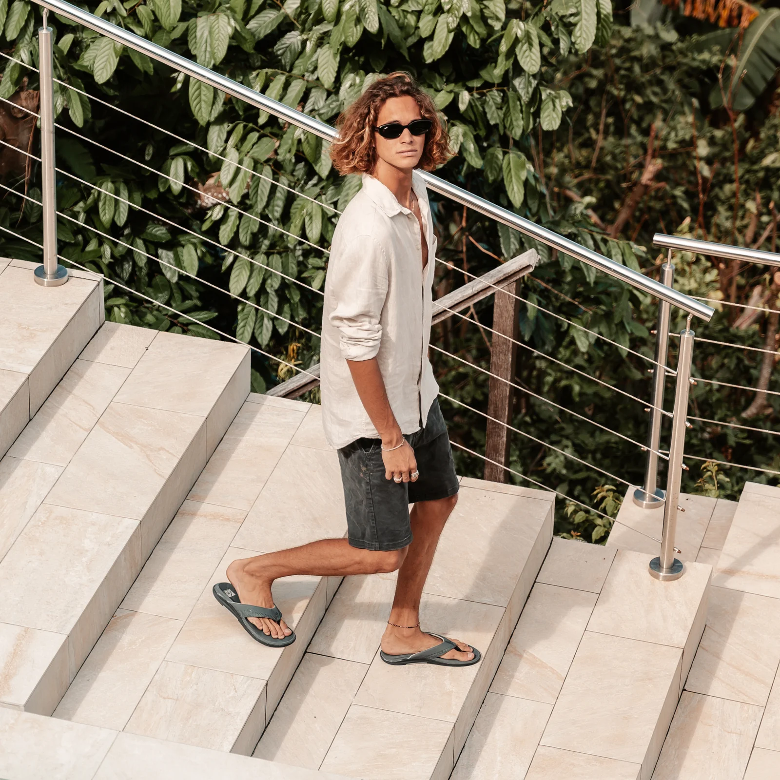 OFFSHORE_GREY_BLACK_TAN_CJ6776_-88-2500x3750-ff09ebe_1.webp