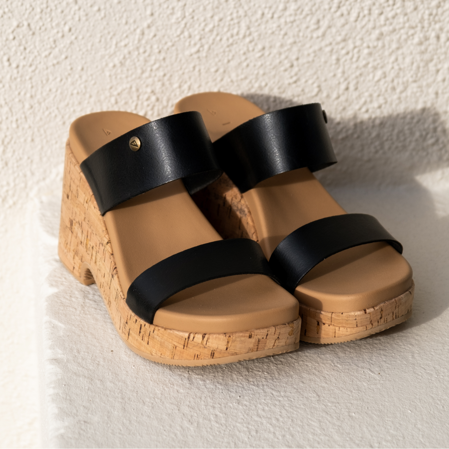 PDP-CJ6831_Sunset_Ibiza_Black_Tan-PDPALT-2_1.png