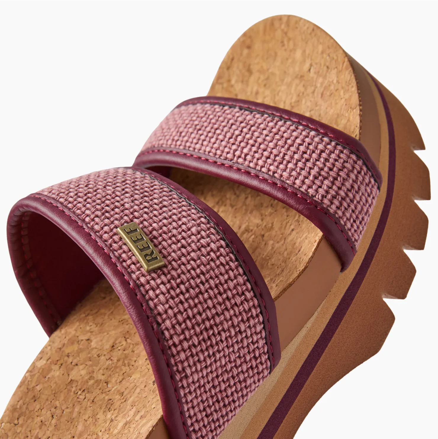 PDP-Vista_Canvas_Burgundy-PDPALT-1.png