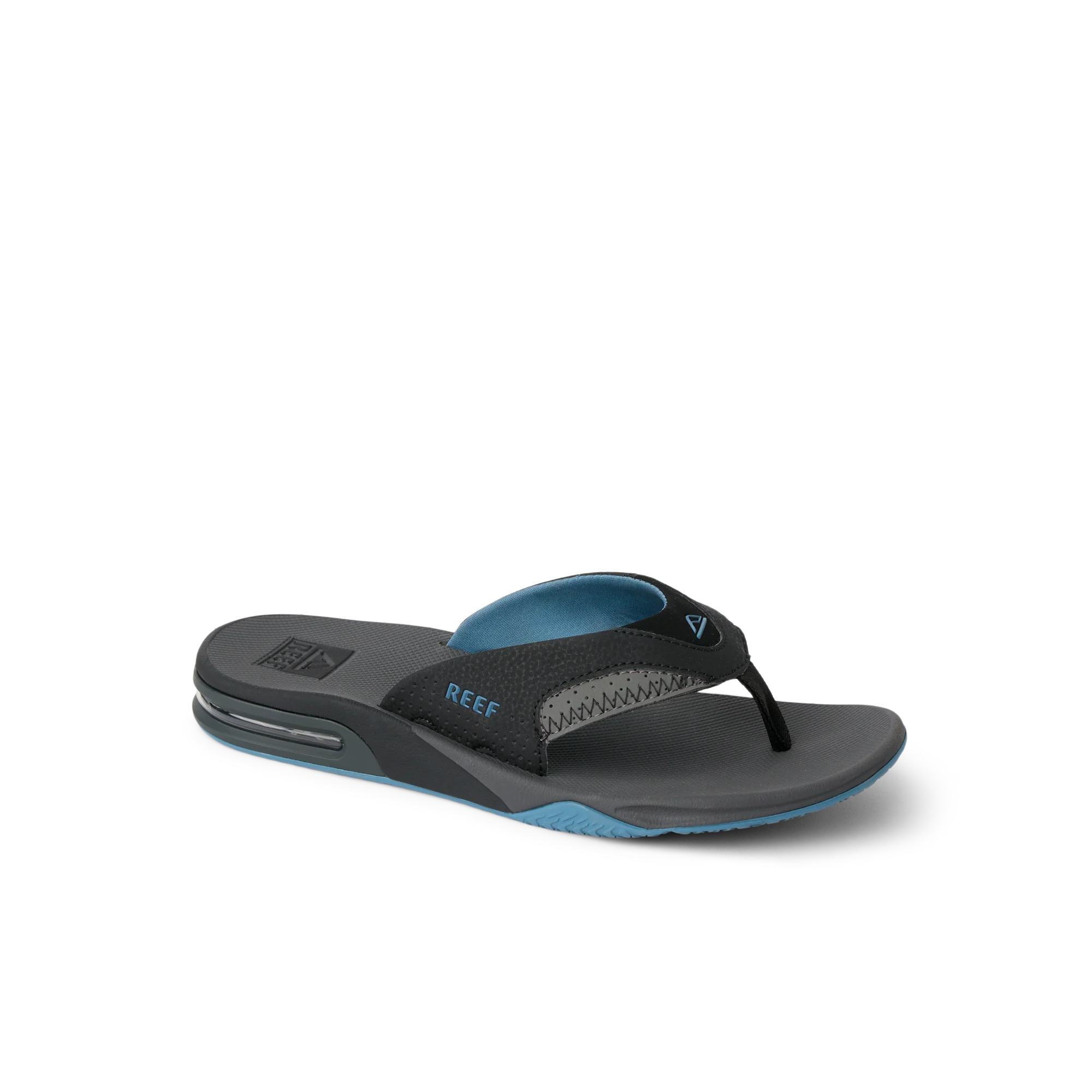 RF002026GLB_FANNING_GREY_LIGHT_BLUE_MAIN_SHADOW.webp