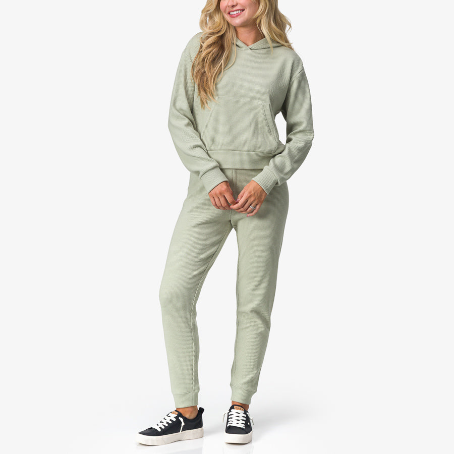Tina_Thermal_Hoodie_Desert_Sage_3FWKJ1030SAGE__2749-Edit-Edit.jpg